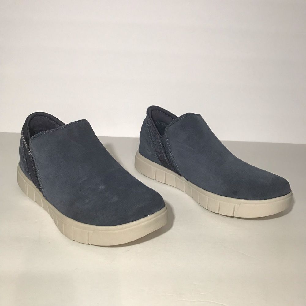 Ryka Hensley Zip Up Suede Leather Booties